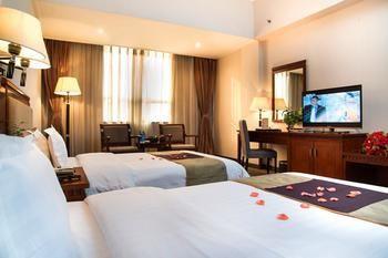 New Plum Garden Seasons Hotel - Shenzhen Zhucun  Extérieur photo