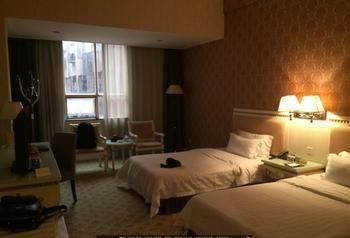 New Plum Garden Seasons Hotel - Shenzhen Zhucun  Extérieur photo